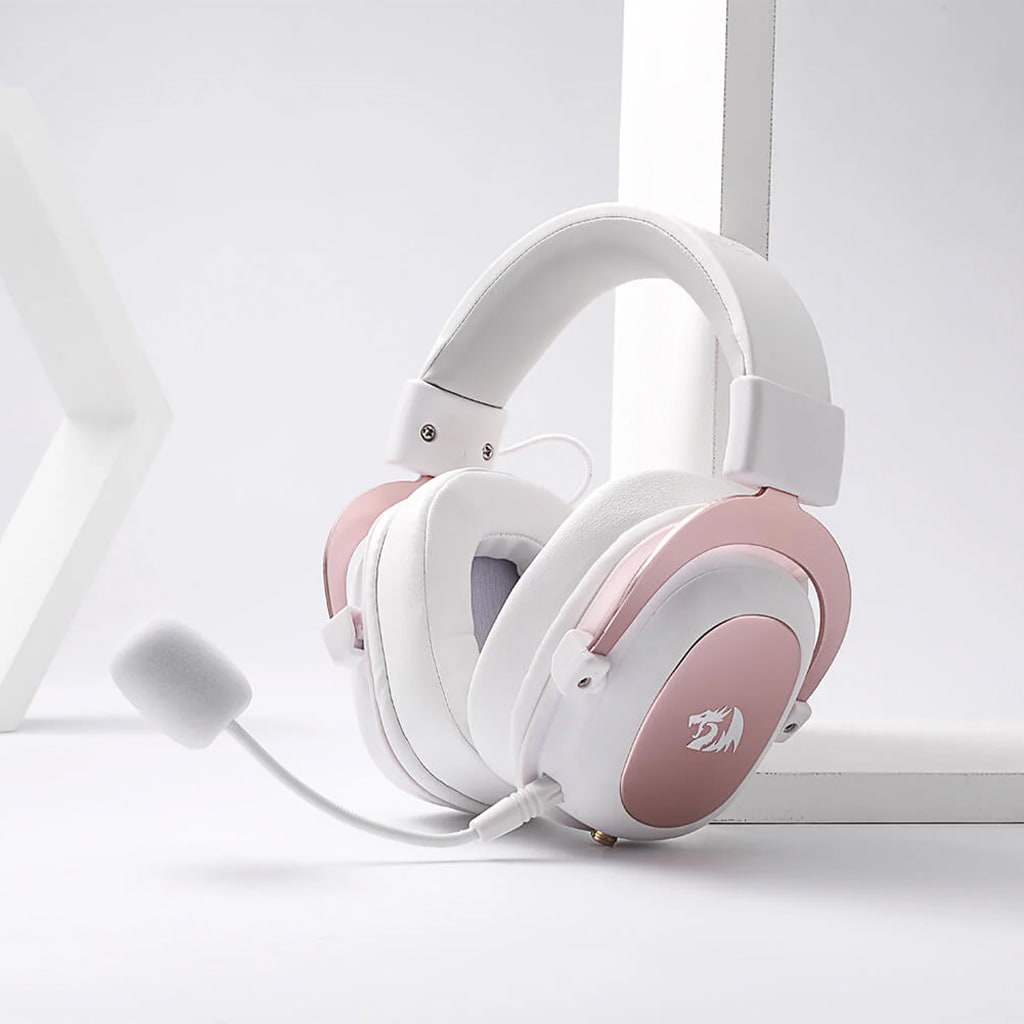 White Redragon H510 Zeus headset from the front, showcasing its design and color scheme