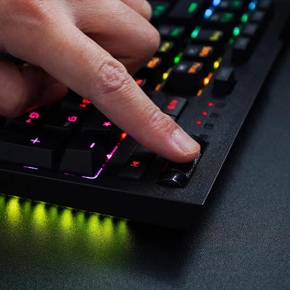 Redragon K586 Brahma's showing the tactile volume roller & specialized keys for quick audio adjustments during gaming or media consumption