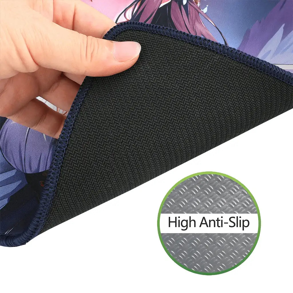 Hand holding a black mouse pad with high anti-slip texture, featuring an inset showing the texture detail.